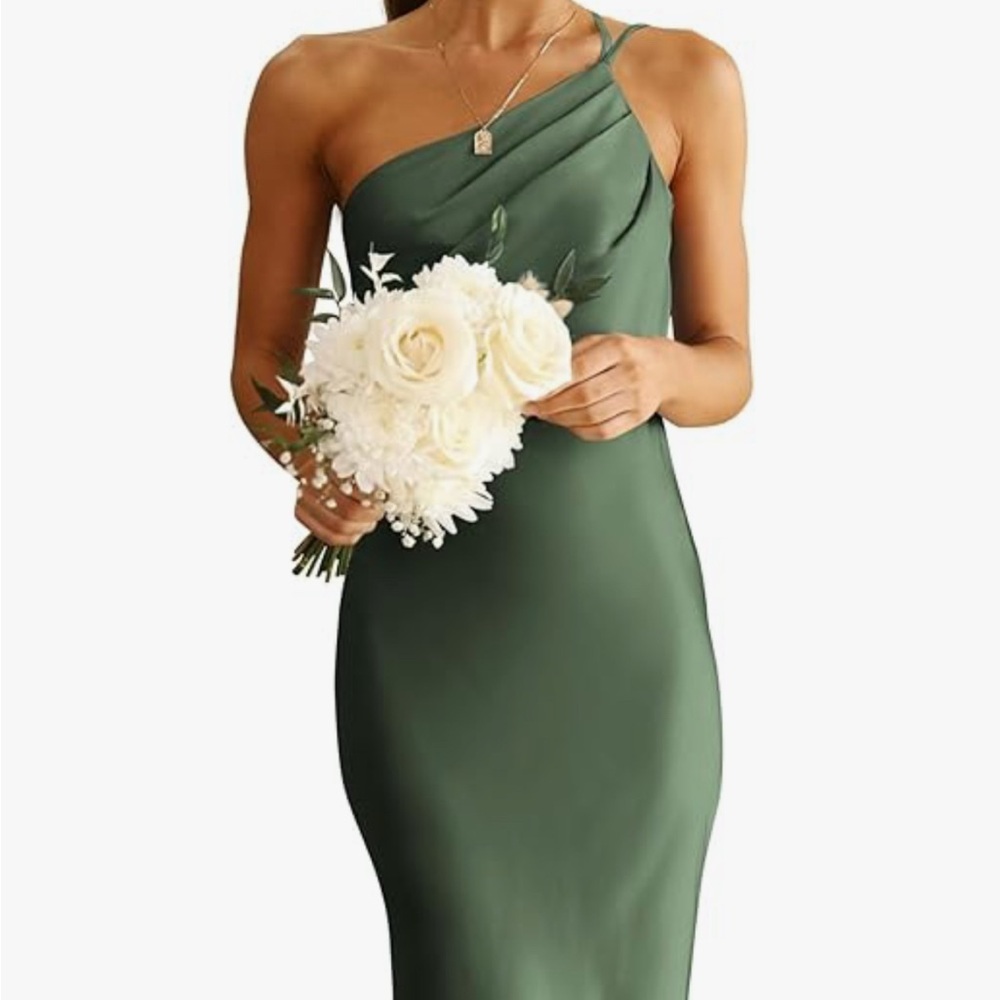 Pretty Garden Army Green Midi Satin Evening Gown Size: M
